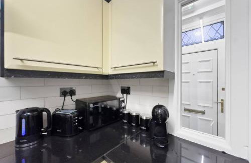 Dashing and Distinctive Dwelling w Rooftop Garden - Foto 30