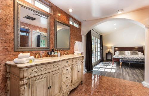 Villa Sausalito - Newly Designed 4BR HOUSE & POOL by Topanga - Foto 26