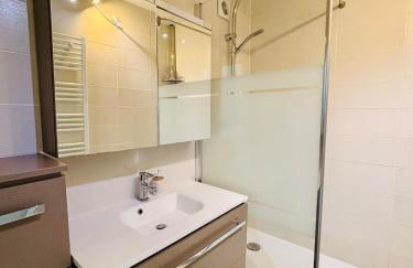 T3 lumineux, parking privé, calme, jolie vue - Foto 6