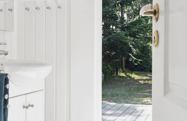 "Arild" - 10m from the sea - Photo 12