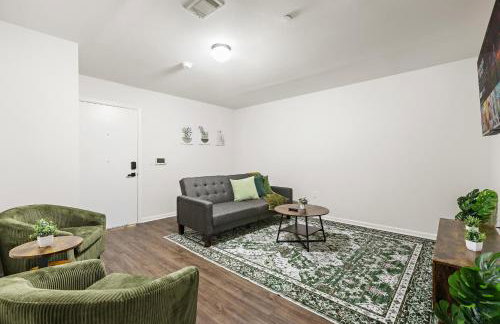 Urban Haven XL - NYC & Newark with free parking - Photo 16