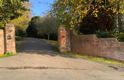 Red House - Photo 67