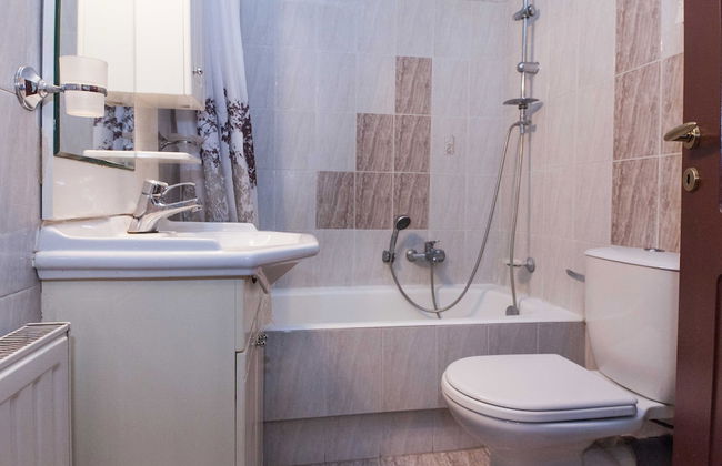 Vironas Delight 1Bd Apt w Lovely Balcony - Foto 15