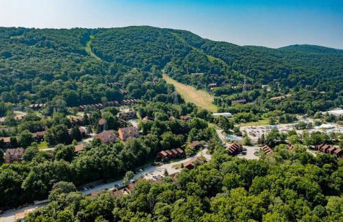 Cozy 2BR condo w/ valley views - Foto 26