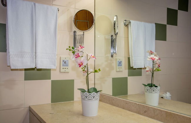 Luna Hotel Da Oura - Photo 30