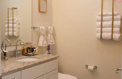 Luxurious 2 Bedroom Downtown City Views! - Foto 10