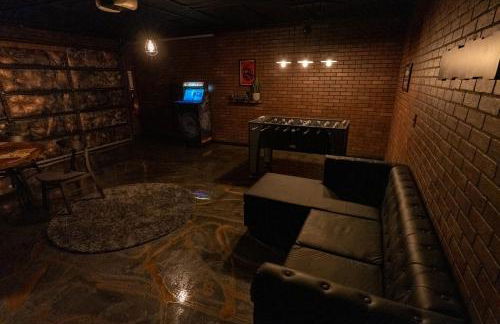 Cozy mountain retreat with lake views near Yosemite - Foto 18