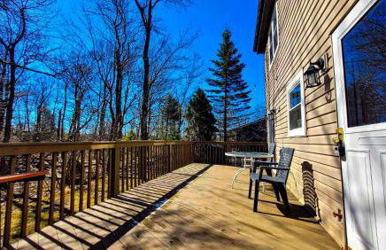 Pocono House in a private community 4 pools, Lake. - Foto 23