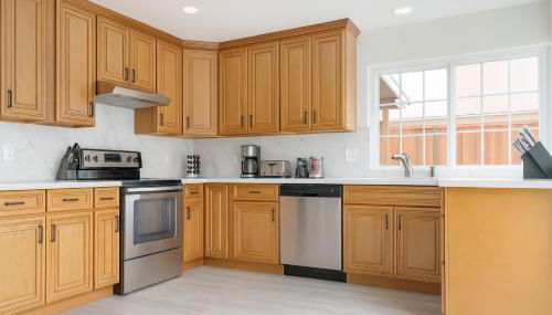 @ Marbella Lane - 4BR Alluring Home - Foto 3, stove, toaster