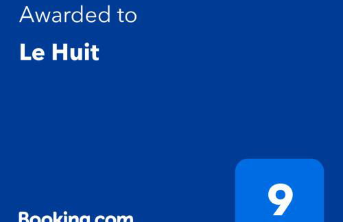 Le 8 - Appartement 2 chambres calme, tout confort, parking privé gratuit, à 2 pas des Allées Provençales - Photo 22