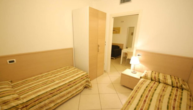 Lovely Beachside Flat With a Luminous Terrace - Foto 5, Habitación