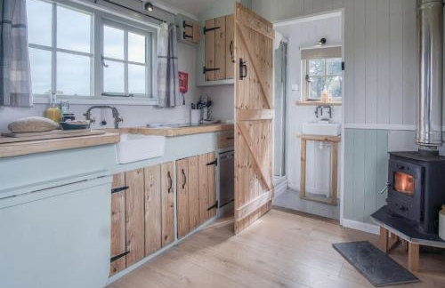 Haven View - 1 Bedroom Shepherds Hut - St Ishmaels - Foto 10