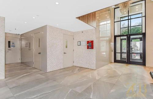 Stylish 2-Bedroom Near Central Park - Laundry - Elevator - Foto 19