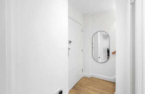 Cozy Flat in Canning Town with Fireplace request parking - Foto 14