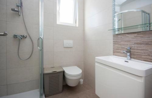 Apartments Happy Holiday - Photo 12