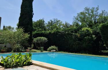 Appartement lumineux à Arles avec piscine partagée - Foto 6