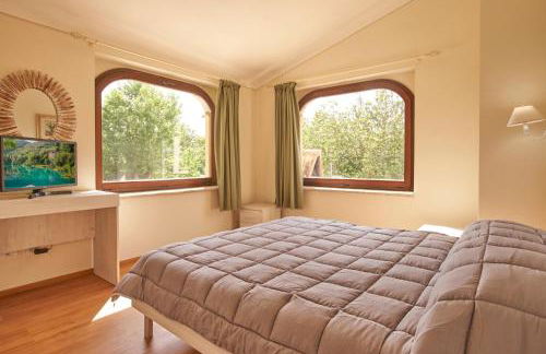 CASALE SUL CLITUNNO - Photo 11