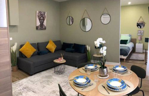 LÉchappée Belle Métro 9 WiFi-Clim-NETFLIX - Foto 1