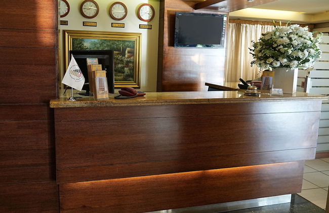 Holiday Home Suites - Foto 2