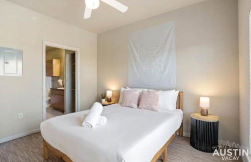 Space for 8 Near Downtown Easy Walk to UT Campus - Foto 22