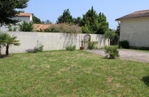 Charmante maison proche plage et forêt, parking, Wi-Fi - FR-1-246A-314 - Foto 2