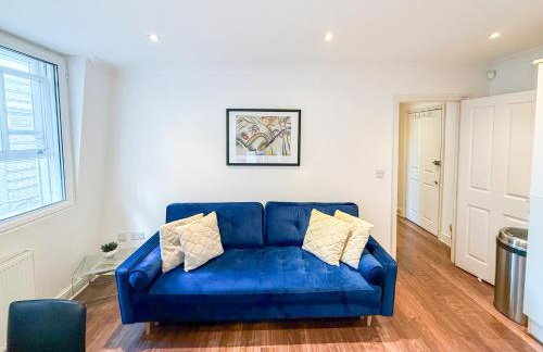 Promo Rate - 2BDR flat with AC in Embankment near Charing Cross, Trafalgar Square, London Eye, Big Ben - Photo 10