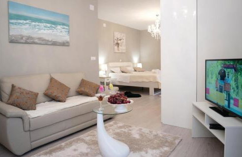 Awesome Home In Radosic - Foto 33