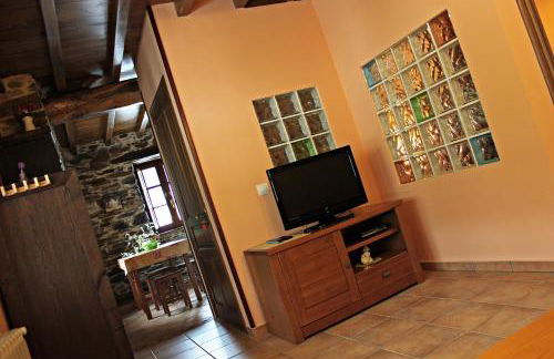 Apartamentos El Llago - Photo 51