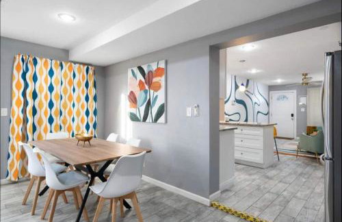 5BR with Pool & Backyard ParadiseSleeps 10 Guests - Foto 50