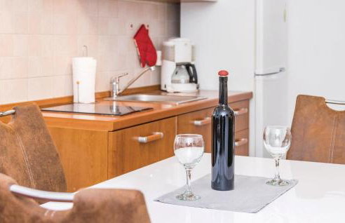 Two-Bedroom Holiday Home In Rebici - Foto 21