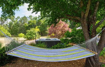 Glen Ellen Escape by AvantStay 5BR Retreat w Pool Hot Tub Hammocks Vineyard Views - Foto 40
