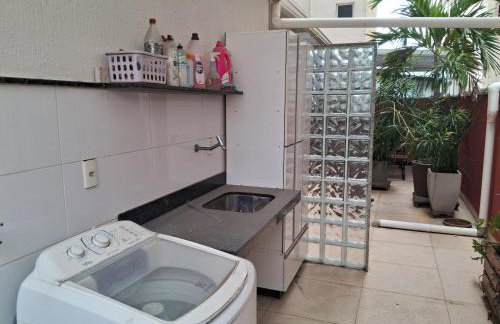 Show de apartamento na Praia do Morro - Guarapari - 3Q - Área externa com churrasqueira - 2 vagas garagem - Wifi - 100m da praia - ar condicionado - Foto 34