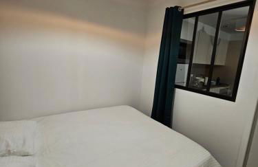 Appartements 4, 5 et 10 personnes rénovés en centre-ville - Foto 42