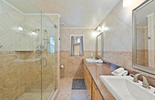 Bonita Beach Waterfront Paradise - Photo 25