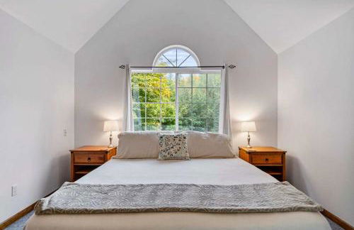 Custom Crafted Forest Retreat with Pond on 5 Acres - Photo 4