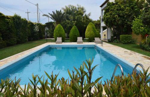 Seaside Villa Lagonisi - Photo 36