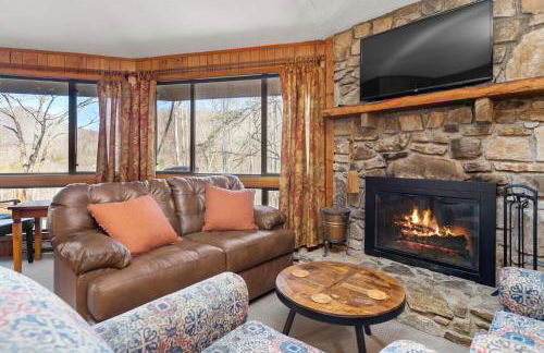 Cornerstone Cabin at Springdale - Foto 9