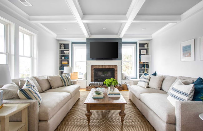 1blck to Beach, Pool, Firepit, Outdoor Kitchen, Game Room Pelican by Avantstay - Foto 7