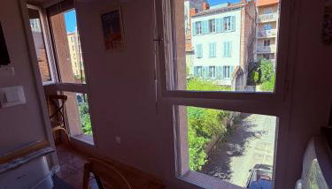 Meublé classé Carmes , entrée autonome, wifi, climatisé, petit parking privé - Foto 4