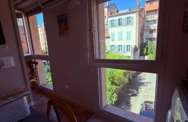 Meublé classé Carmes , entrée autonome, wifi, climatisé, petit parking privé - Foto 4