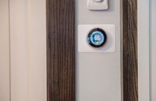 Benson's Cozy 3-BR Retreat with BBQ Grill - Photo 23