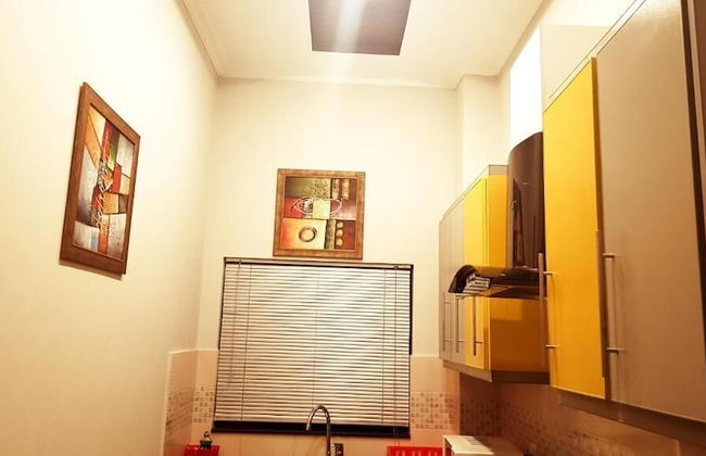 Alnoor Luxury Hotel Apartments - Photo 37