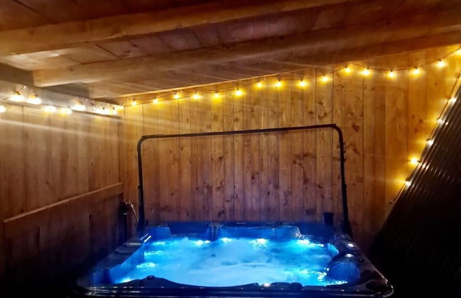Bucovina-a-framehouse-hottub-fireplace-patio-wifi - Foto 15