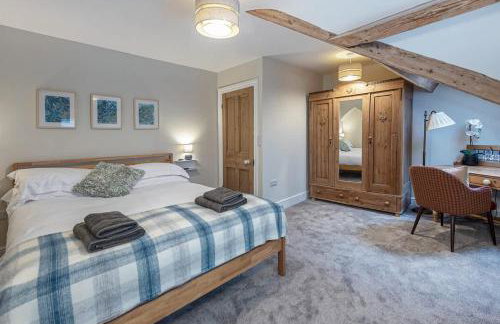 Glanrhyd Townhouse in Central Dolgellau with Parking and Bike Storage - Photo 22