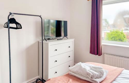 Raygill House By Furnished Accommodations 4BR Shadwell House Ideal for Contractors & Relocations Families - Foto 11