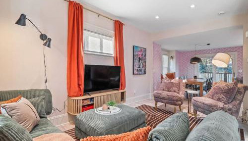 Cleveland Escape - Hot Tub - Karaoke Machine - Sleeps 12 - Foto 2