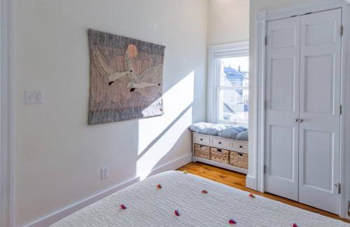 A Peaceful Oasis on Munjoy Hill - 3BR Cottage & Parking - Foto 11