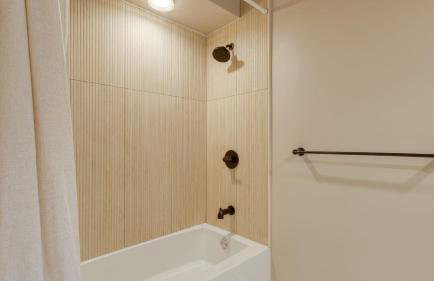 Game Farm Villa by Avantstay 10bdr, Private Pond, Spa, Pool Family-friendly - Foto 71