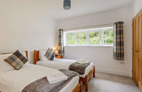 4 Bed in Combe St. Nicholas 83501 - Foto 19