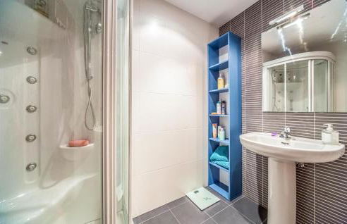 Gorgeous Apartment In Torreblanca - Foto 17